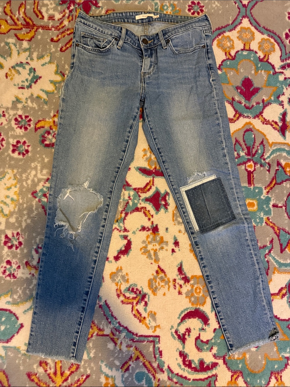 Levi’s 711 Skinny Women's Light Blue Distressed Patch Jeans